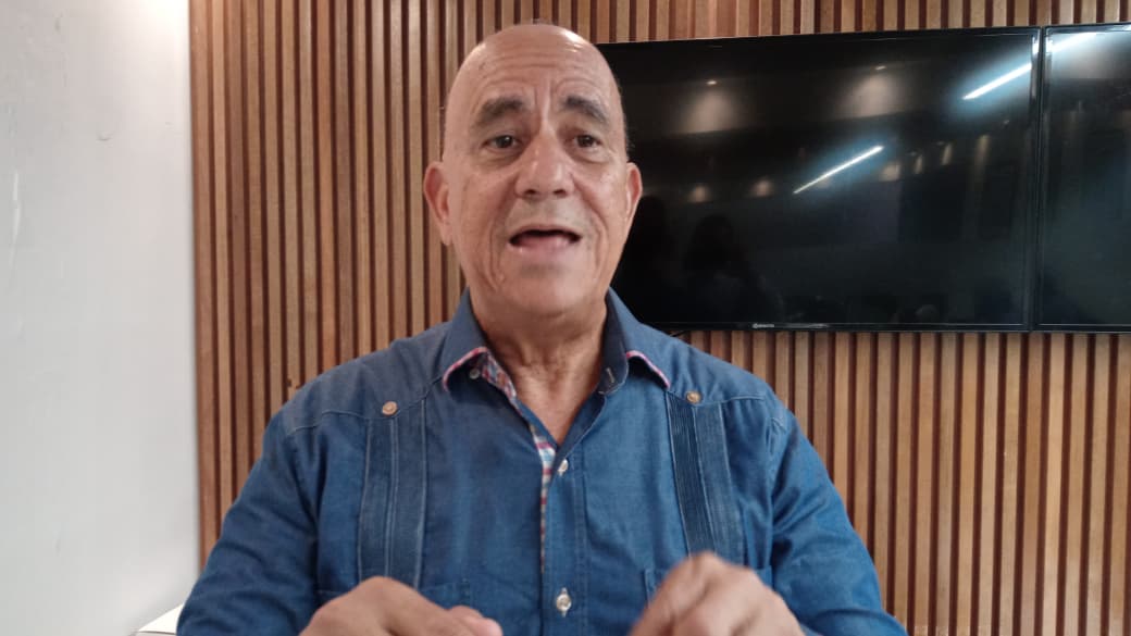 Luis de León: "Danilo y Leonel tienen que rechazar la detención ilegal de Maduro y su esposa"