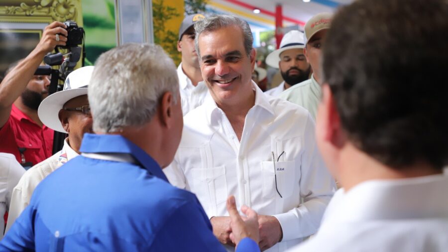 Abinader inaugurará este sábado obras educativas, de agua y mercado municipal en Las Matas de Farfán