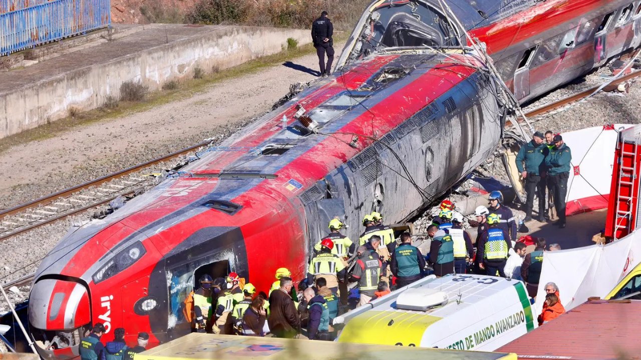 Identifican a 42 de las 43 víctimas mortales del accidente ferroviario de España