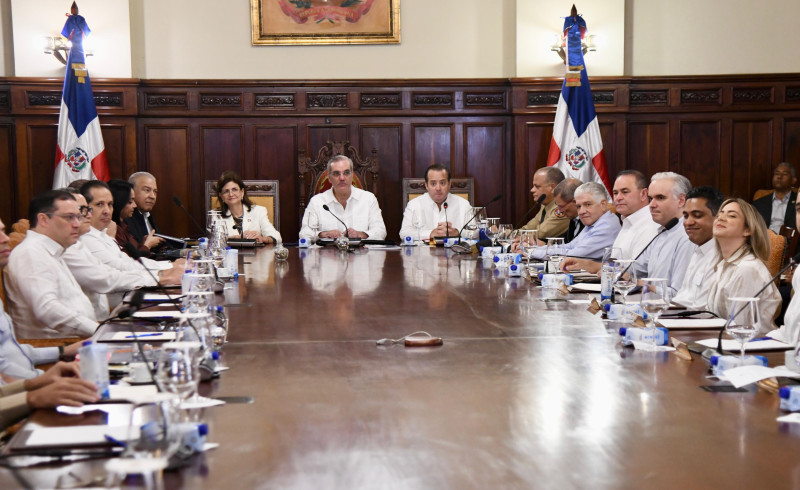 Abinader insiste en el manejo pulcro de los recursos públicos en Consejo de Gobierno