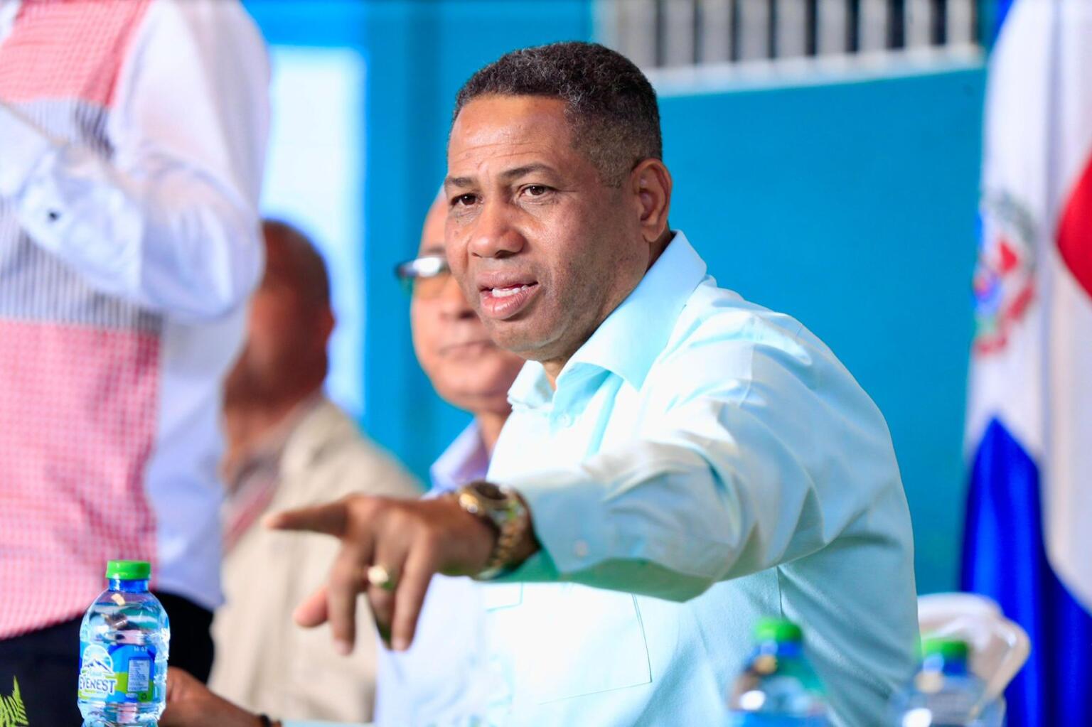 Trajano Santana afirma que costo de la vida, servicios públicos y confianza institucional serán ejes clave del 2026