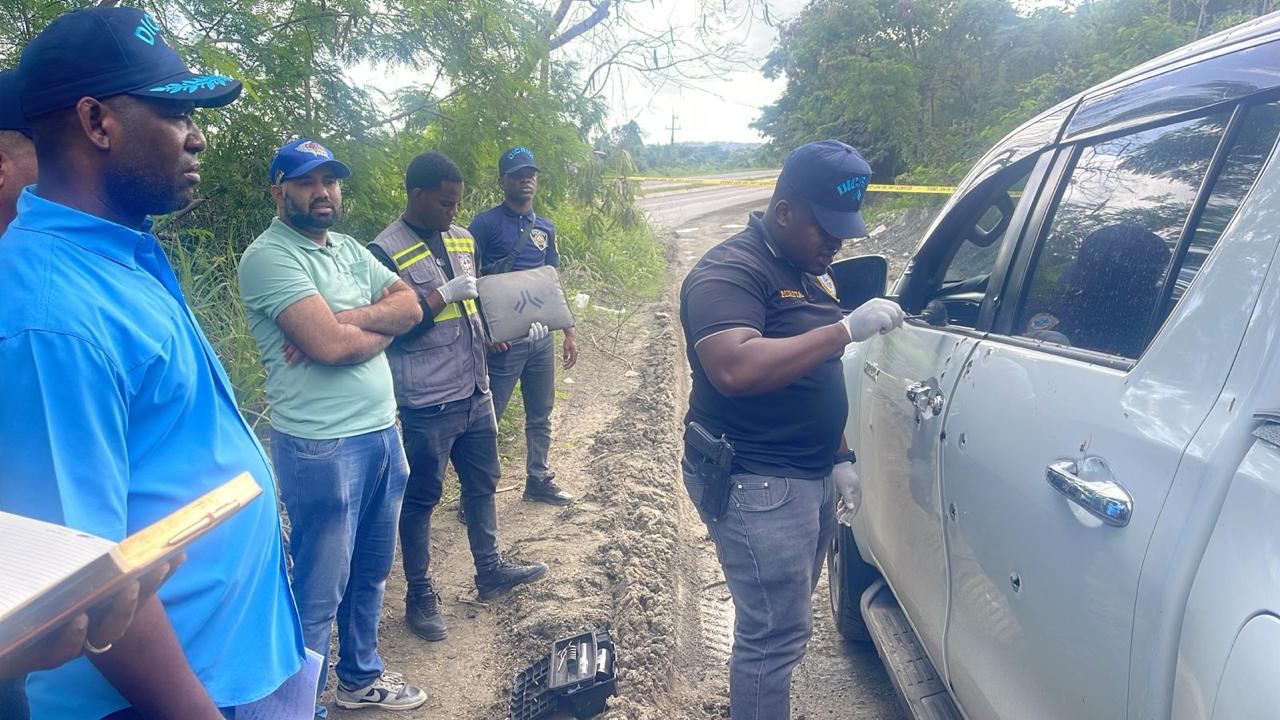 Autoridades investigan muerte de pareja en Tireo, Constanza