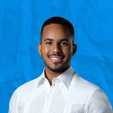 Presidente Abinader destituye al rector del ITLA mediante decreto 39-26 Presidente Abinader destituye al rector del ITLA mediante decreto 39-26