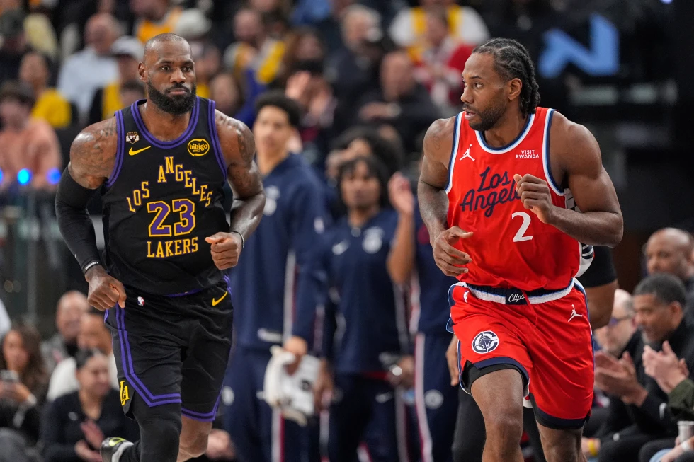 Los 24 puntos de Kawhi Leonard ayudan a los Clippers a contener a los Lakers Los 24 puntos de Kawhi Leonard ayudan a los Clippers a contener a los Lakers