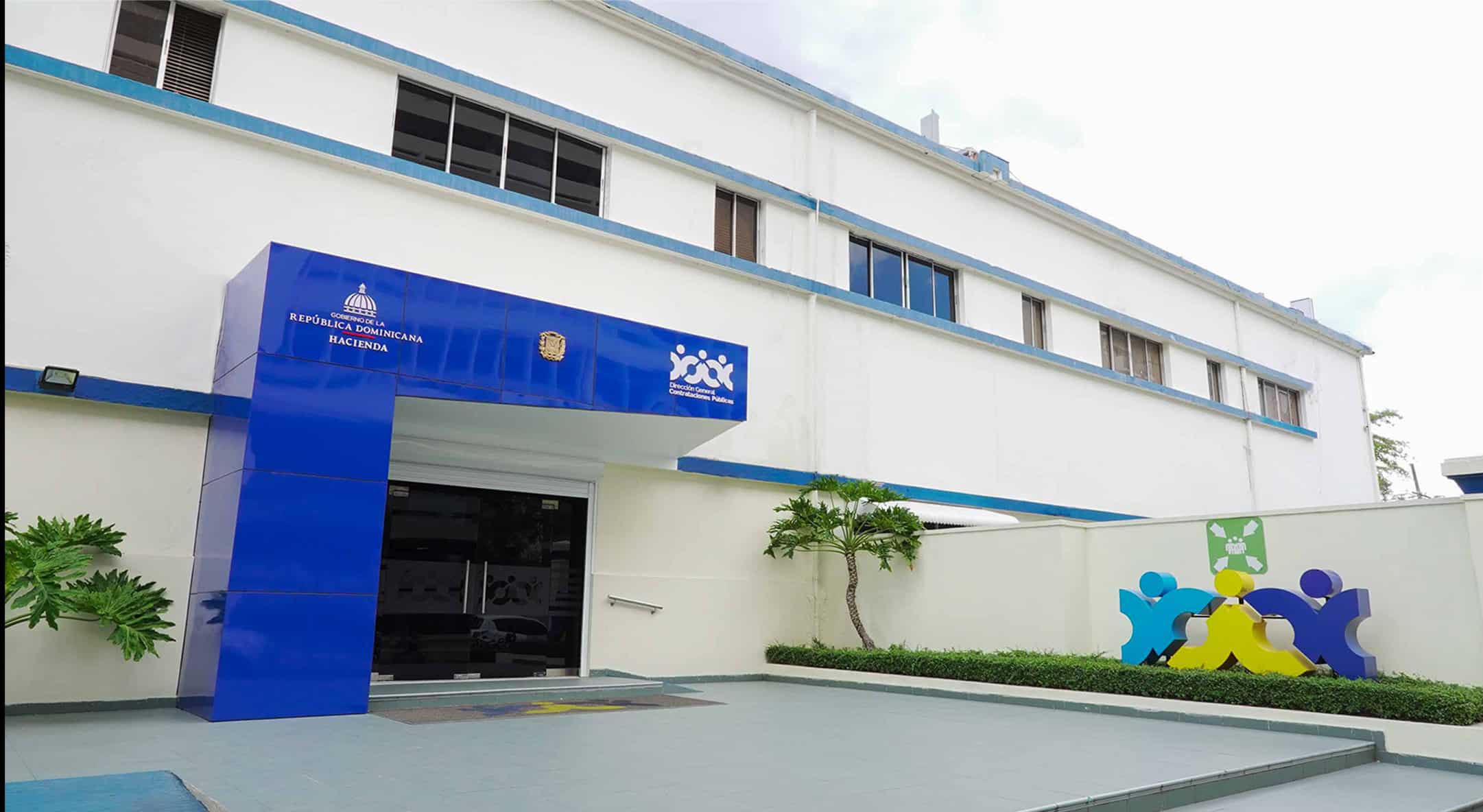 Suspenden a 300 funcionarios del registro de proveedores del Estado Suspenden a 300 funcionarios del registro de proveedores del Estado