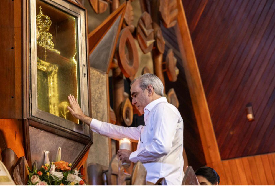 Abinader pide fe y unidad para República Dominicana en el Día de la Altagracia